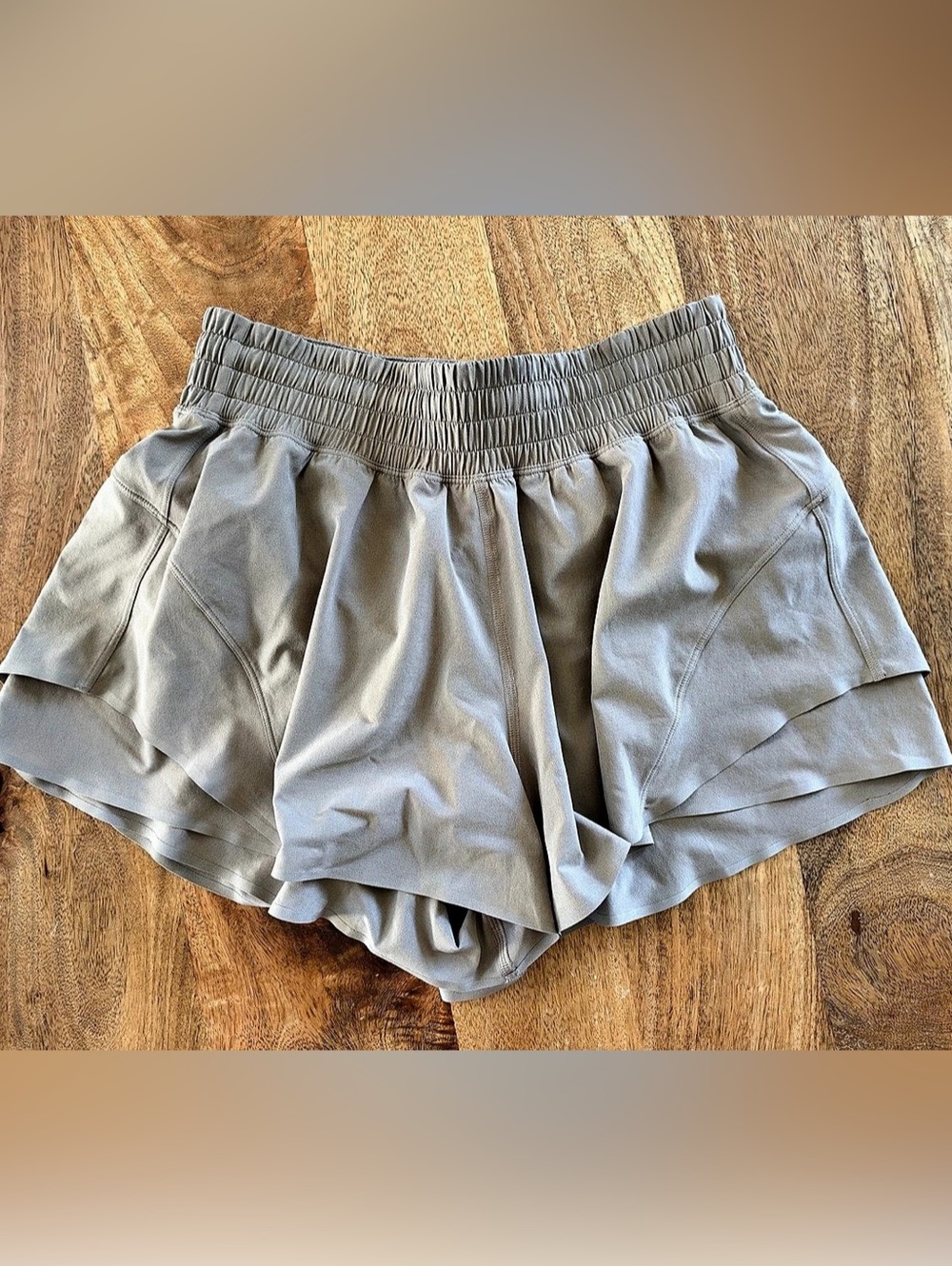 lululemon Shake It Out Shorts 2.5in inseam